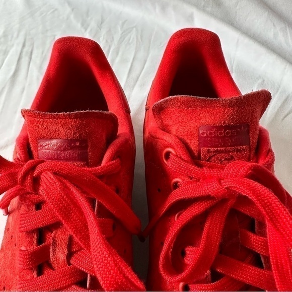 Adidas Men’s Red Suede Stan Smith in Size 6 - Picture 4 of 8